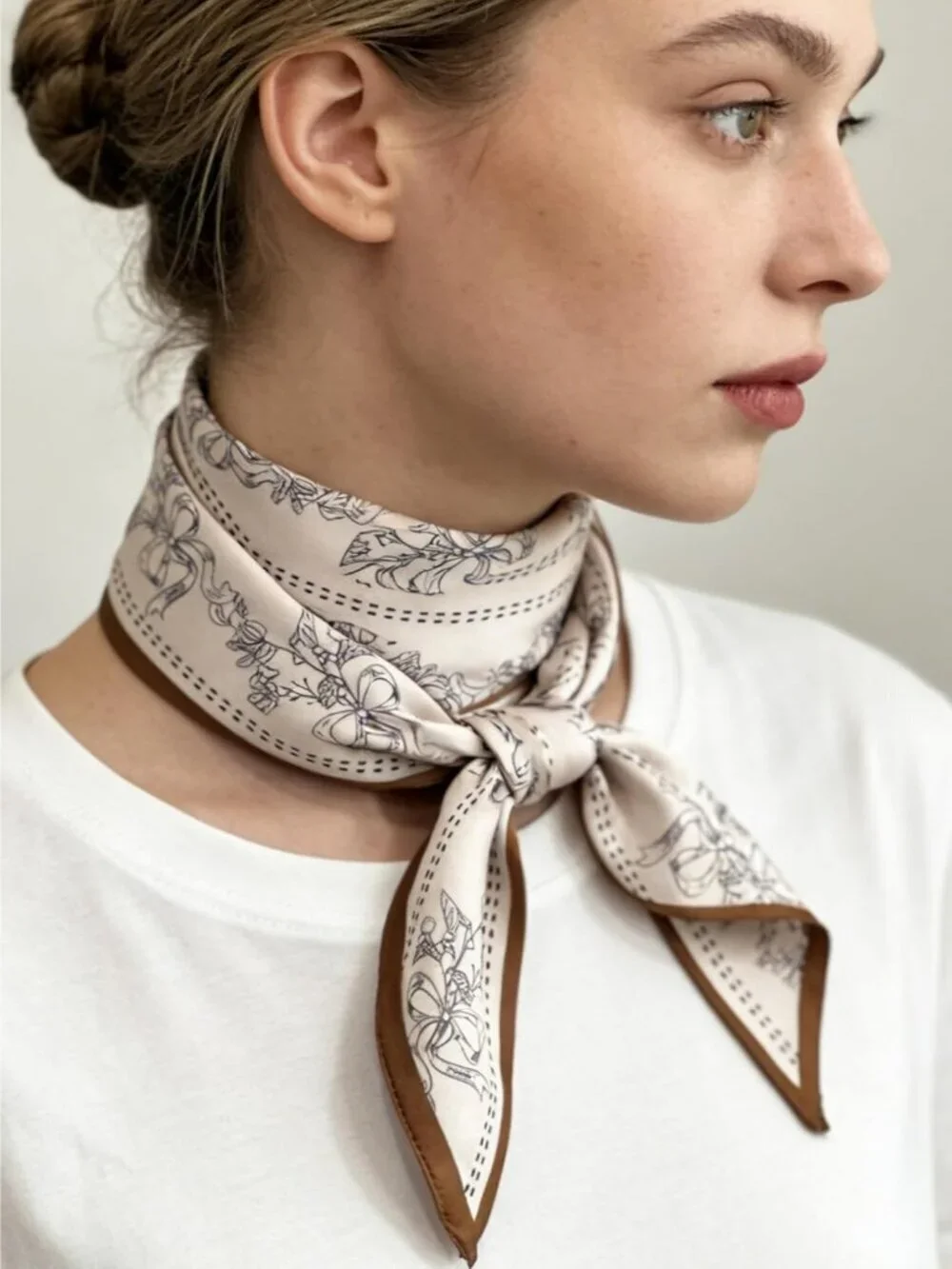 Women's White Black Line Flower Khaki  Elegant Oblique Angle Scarves Bag Scarfs